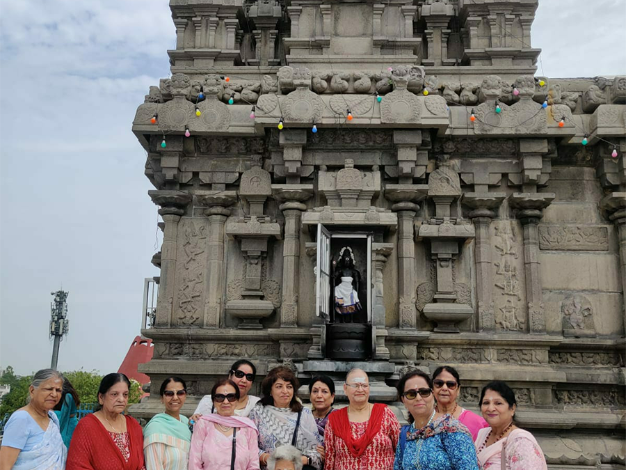 Ladies of PSE Visit Malai Mandir