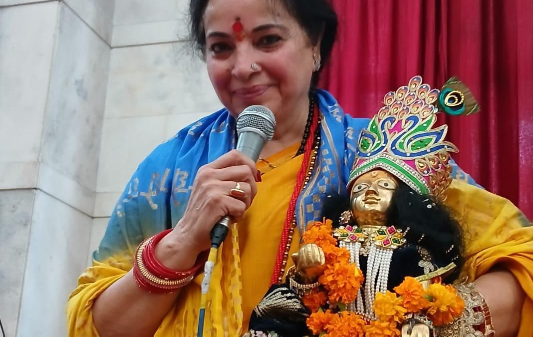 Devotional Magic at Gauri Shankar Mandir