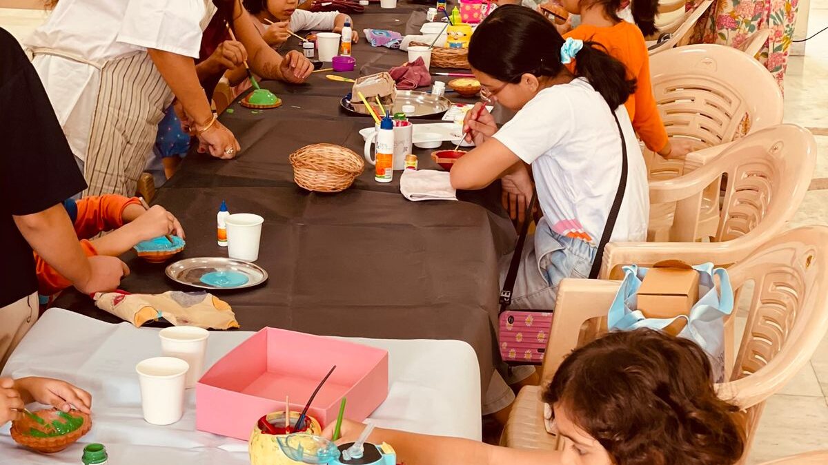 Diya Painting Workshop: A Creative Celebration