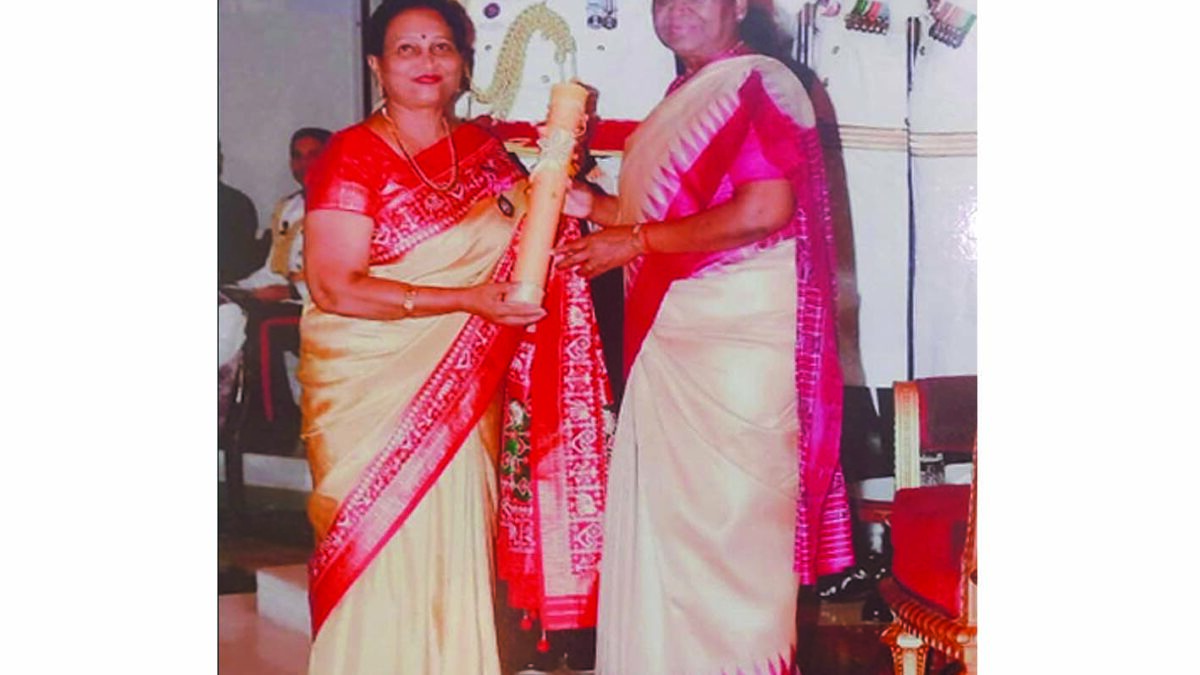 Golf City Resident Urmila Shrivastava Honoured with Padma Shri Award